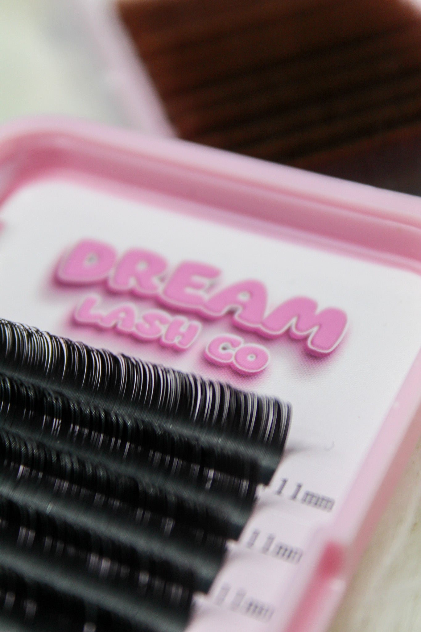 Black Flat Classic Lashes - Mixed Trays